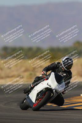 media/Nov-06-2023-Moto Forza (Mon) [[ce023d0744]]/3-Intermediate Group/Session 3 (Turn 16)/